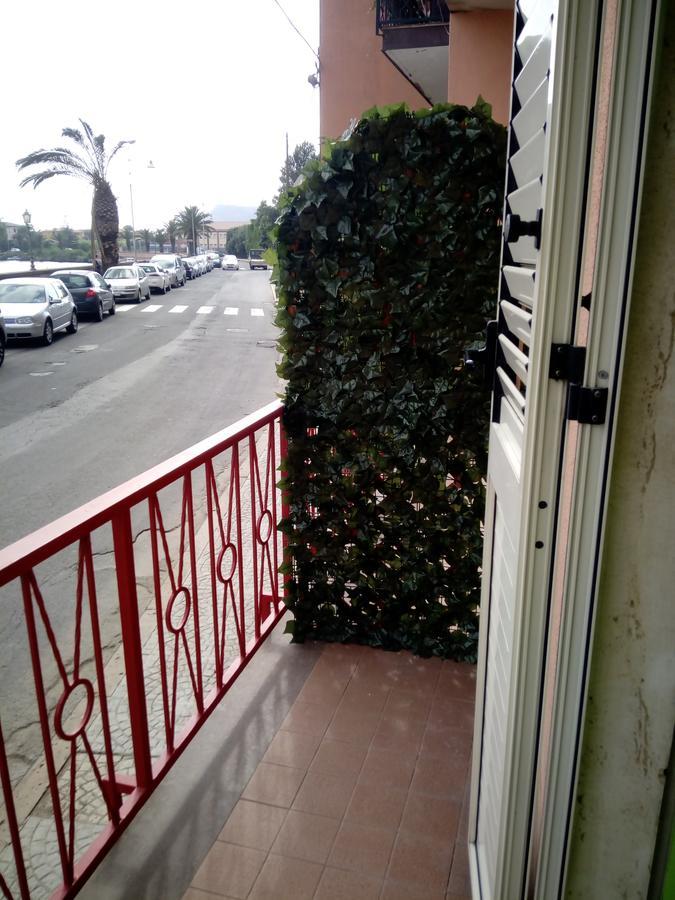 B&B Vista Fiume Боса Экстерьер фото